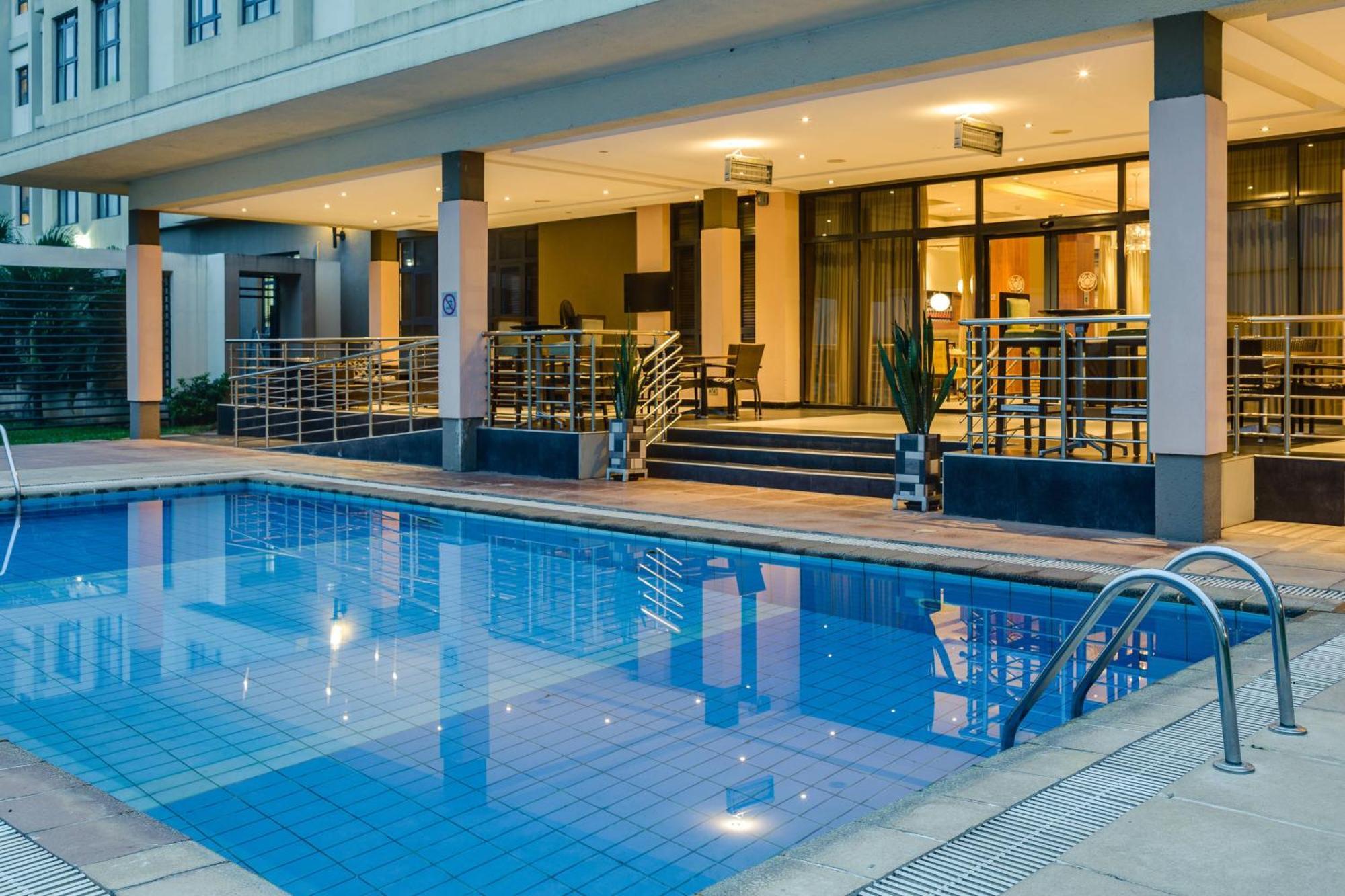 Protea Hotel By Marriott Benin City Select Emotan Exteriér fotografie