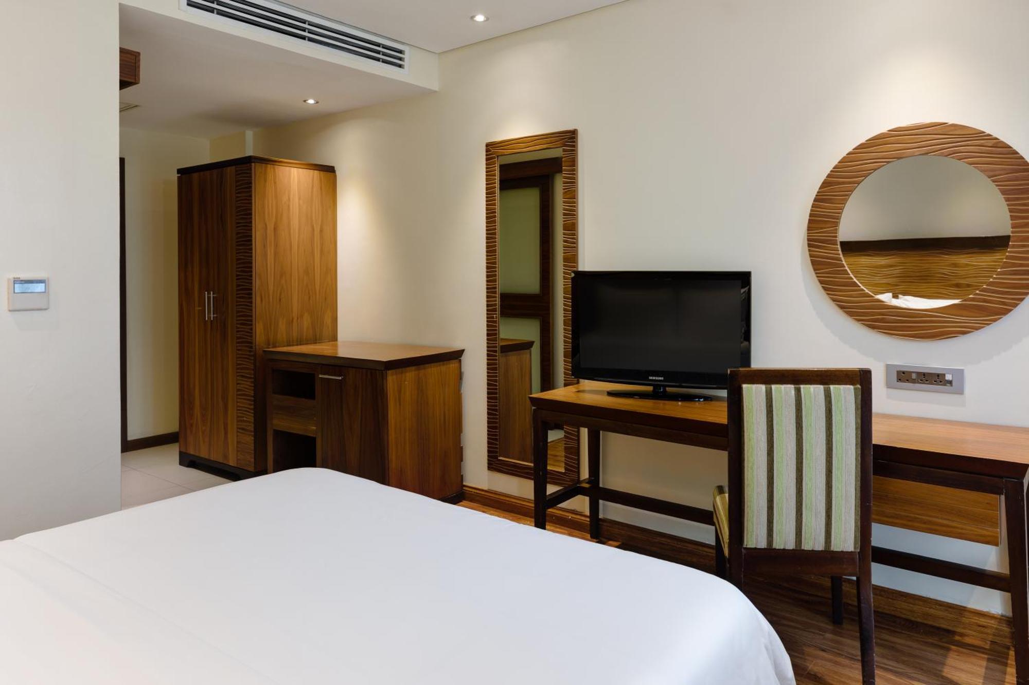 Protea Hotel By Marriott Benin City Select Emotan Exteriér fotografie
