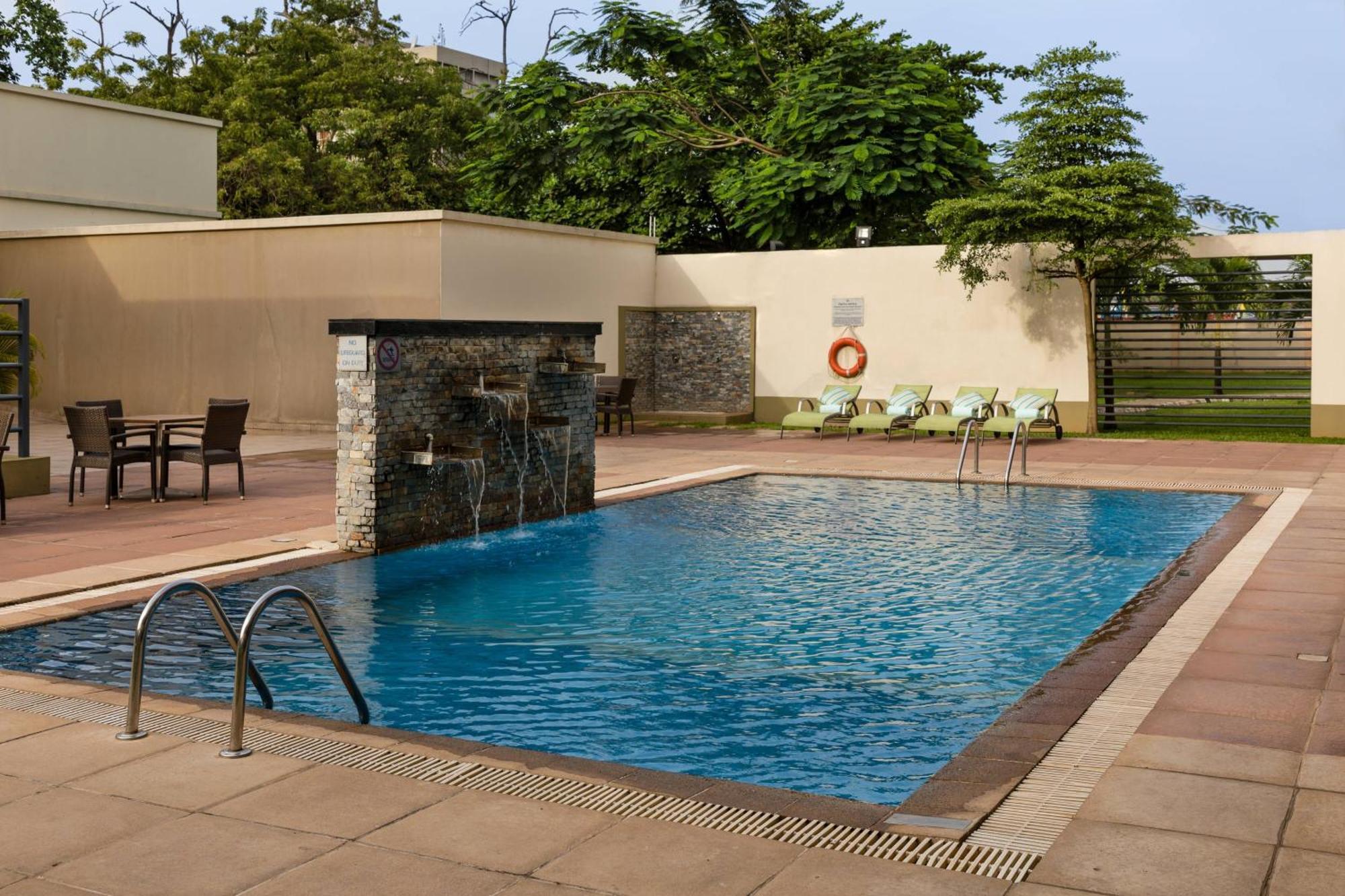 Protea Hotel By Marriott Benin City Select Emotan Exteriér fotografie