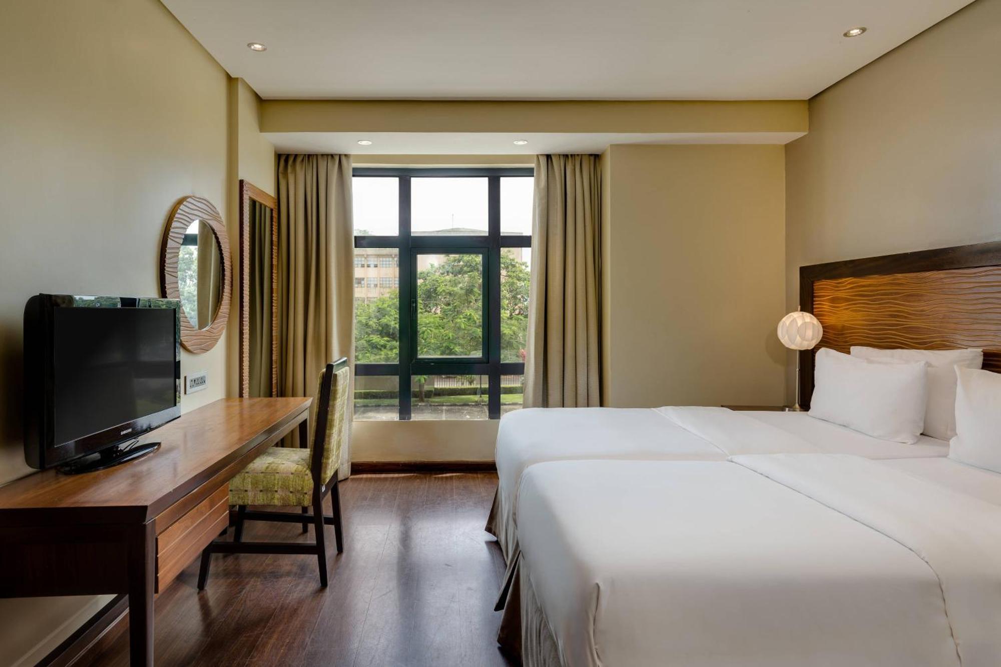 Protea Hotel By Marriott Benin City Select Emotan Exteriér fotografie